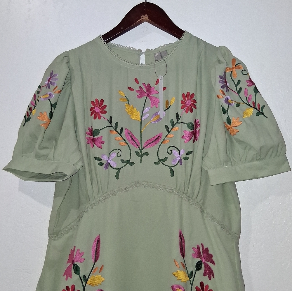 NWT ASOS Embroidered Green Tea Party Dress - Picture 7 of 11
